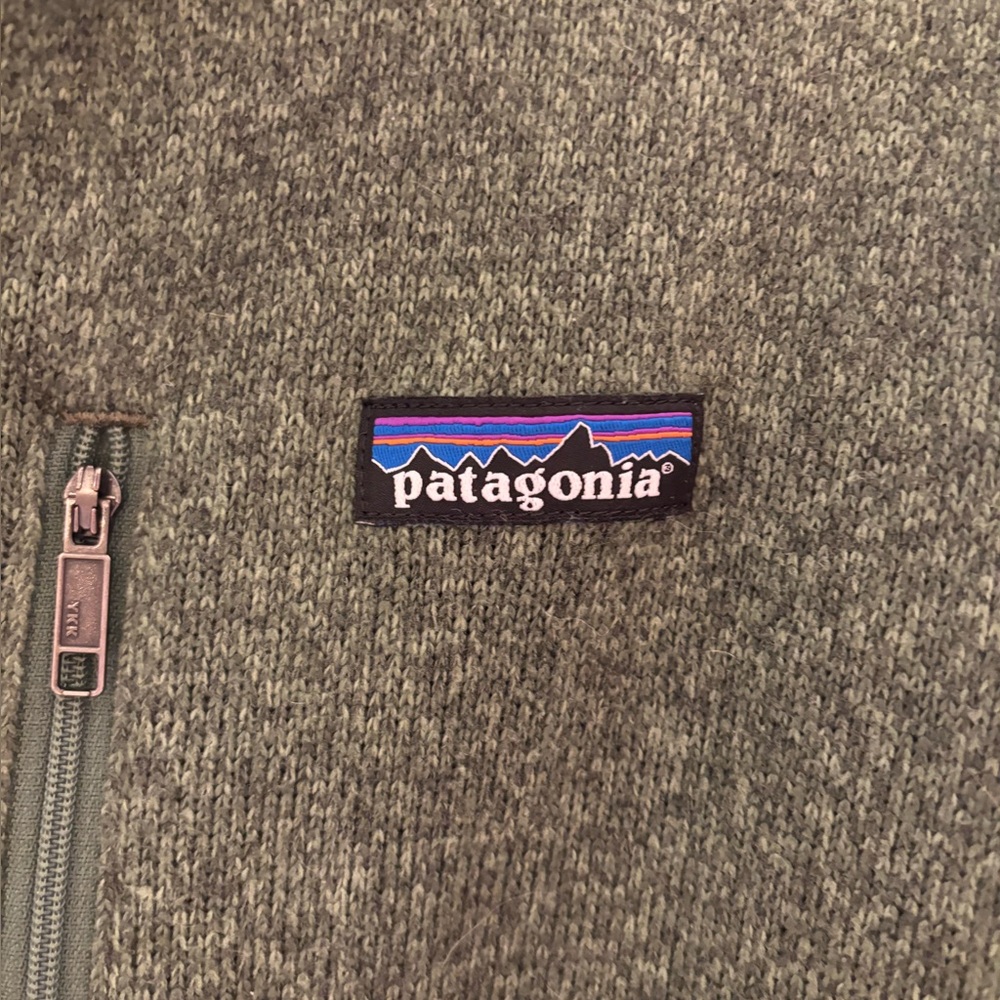 Patagonia Men's Zip-Up Sweater in Forest Green - Picture 5 of 8